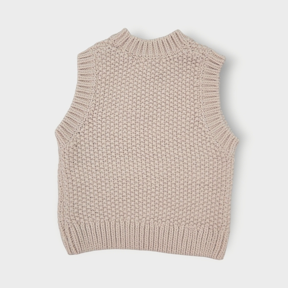 H&M Cream Sleeveless Knit Sweater Vest NWT Womens XS Sold Out Recycled Polyester - Picture 8 of 9